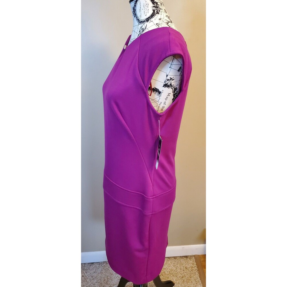 Sandra Darren Women’s Sheath Dress Size 10 Purple Sleeveless Washable NWT - Picture 4 of 9